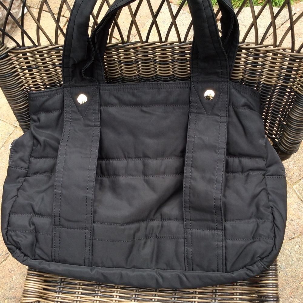 Steven nylon/tote bag. Black exterior straps